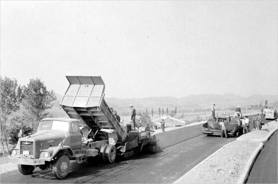 경부고속도로 건설현장